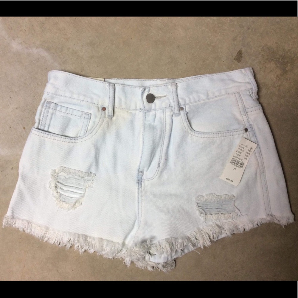 NWT Bullhead HighRise shorties sz 27